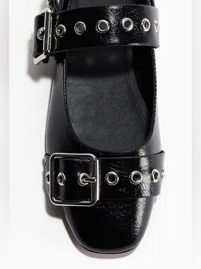 H&M black buckle ballet flat
